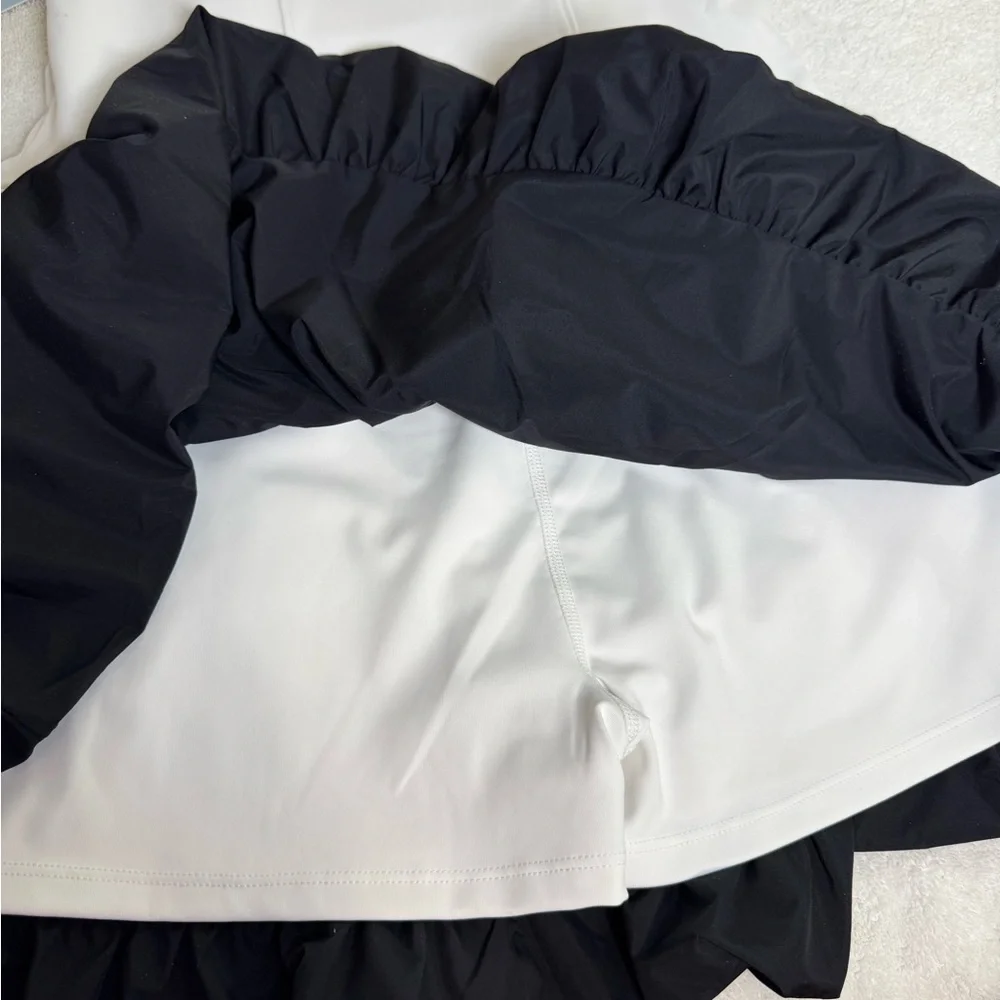NWT Antonio Melani Bubble Hem Romper Skort Dress Black White Size M